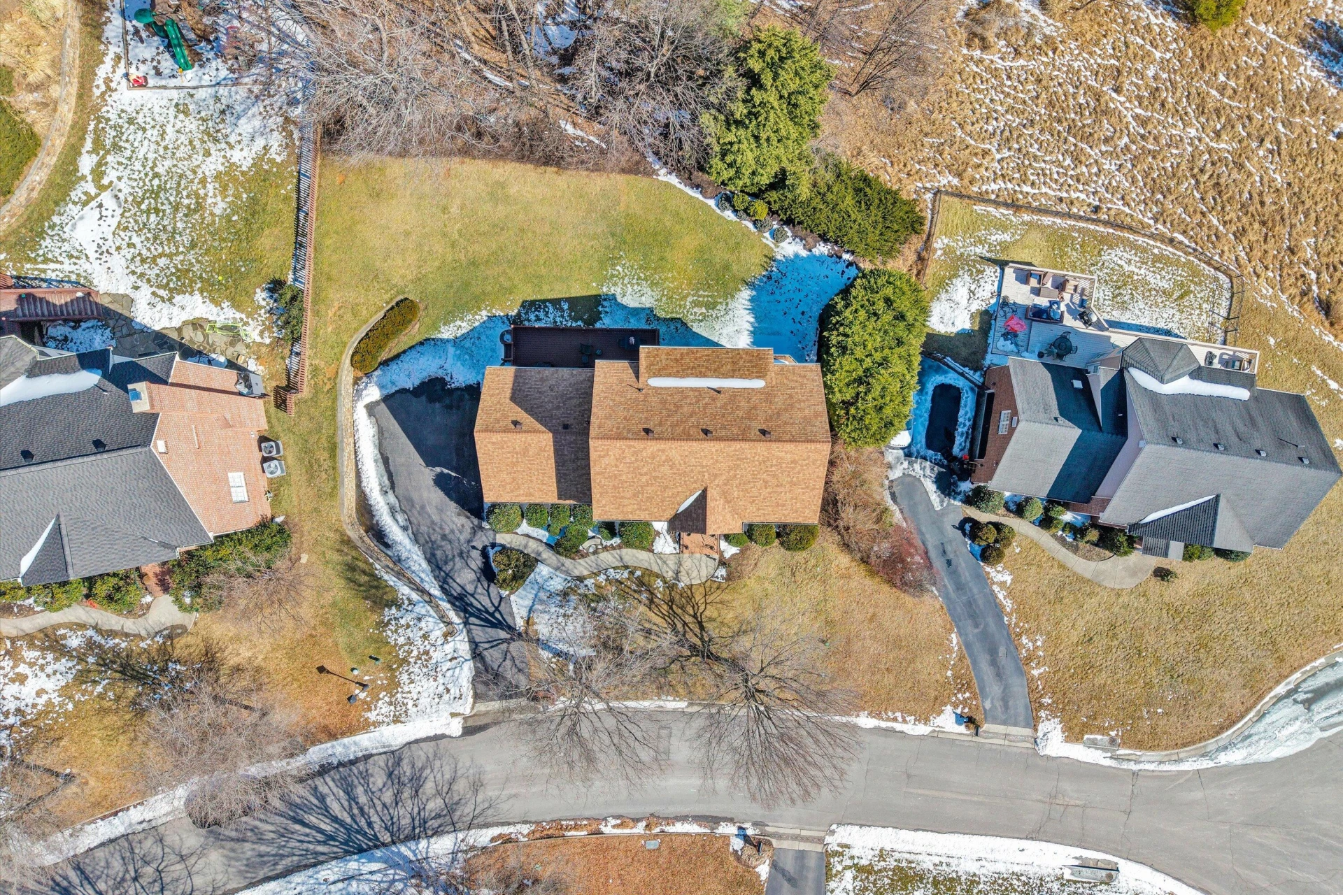 5852 Salisbury DR - Photo 70