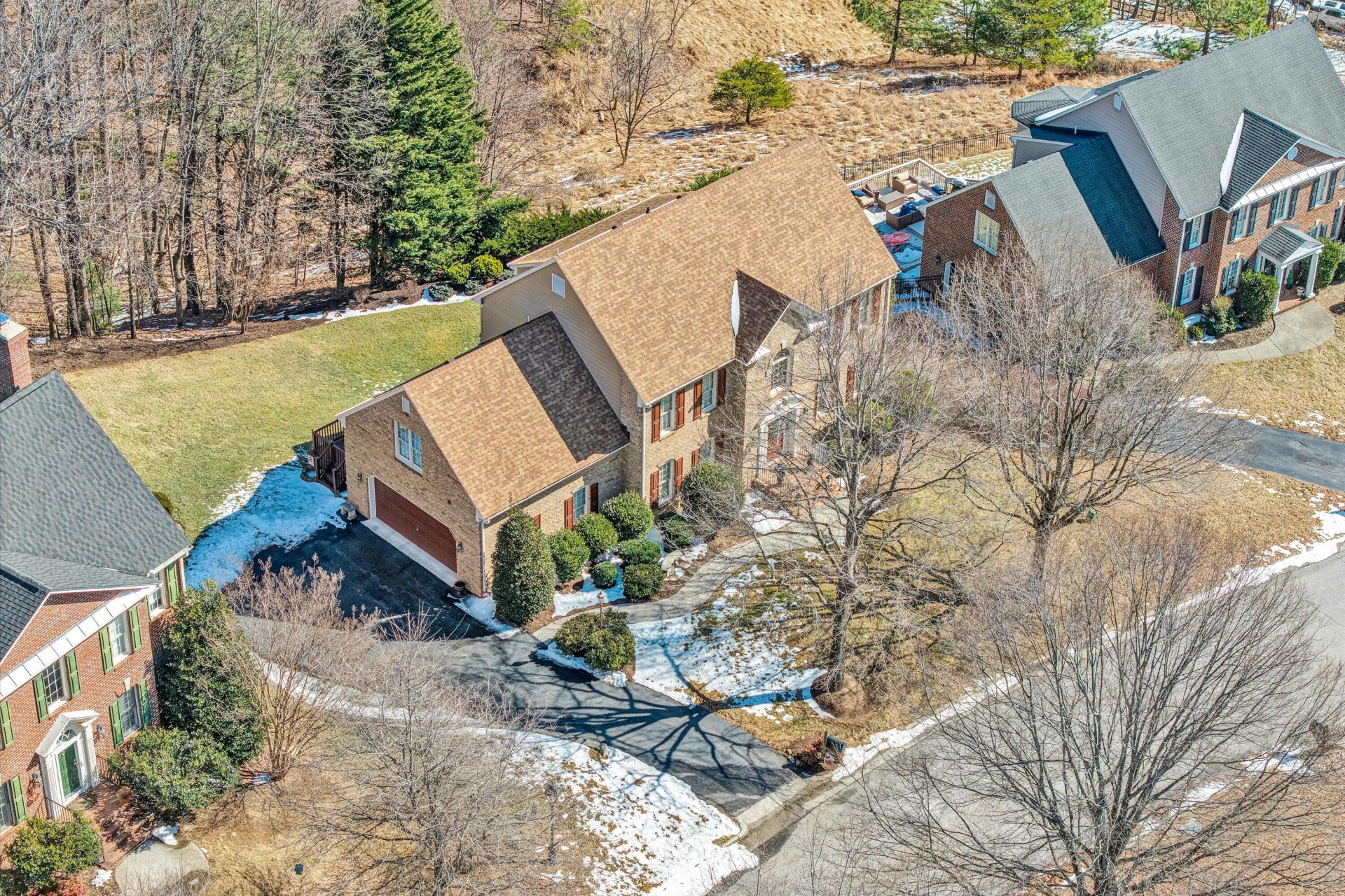 5852 Salisbury DR - Photo 73