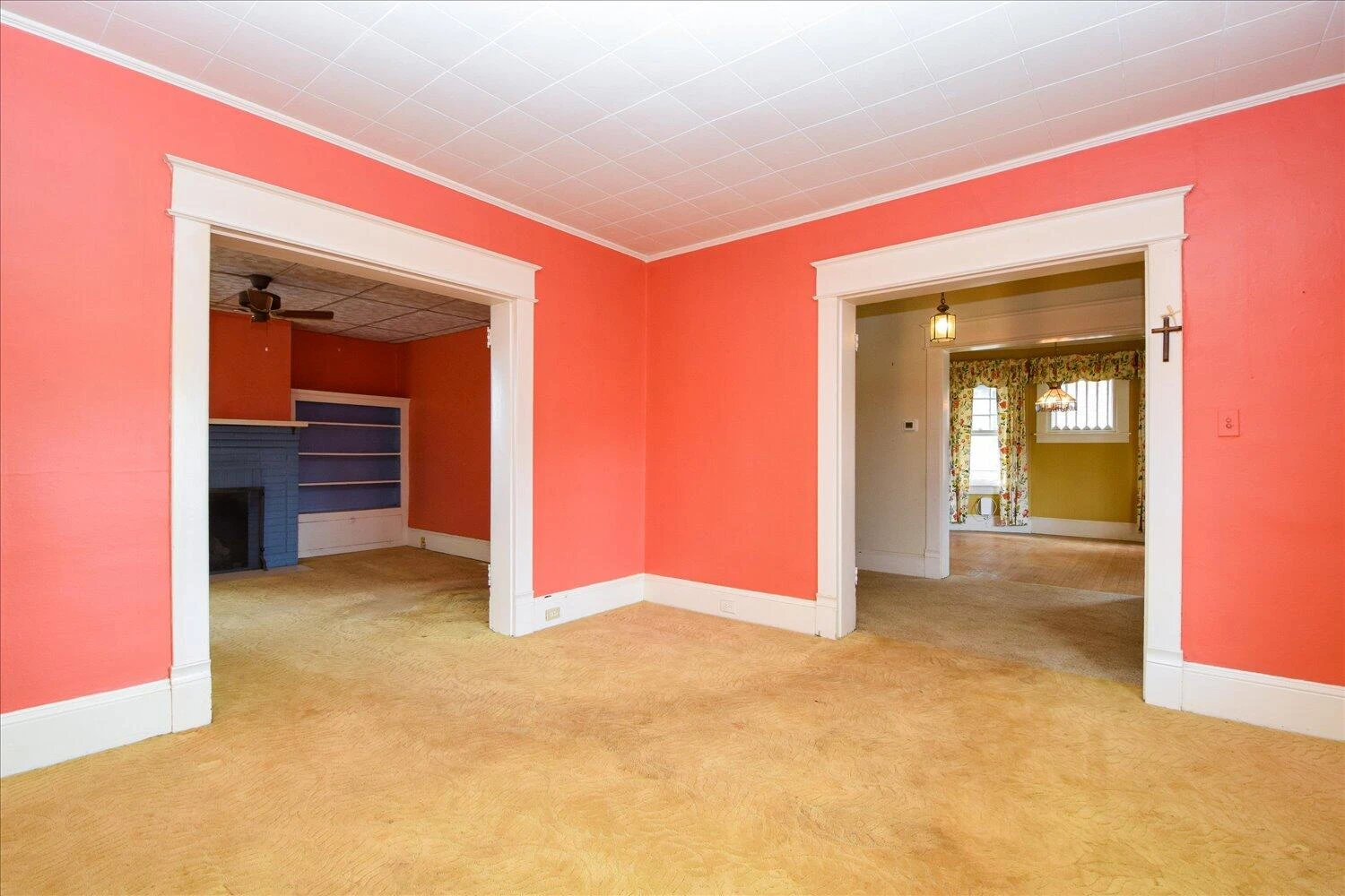 1906 Oxford AVE SW - Photo 11