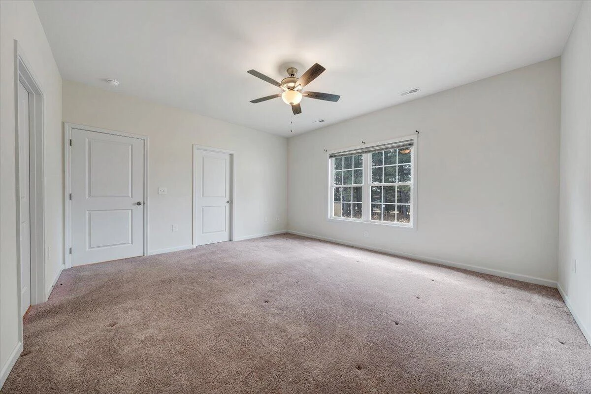 2044 Heys LN - Photo 17