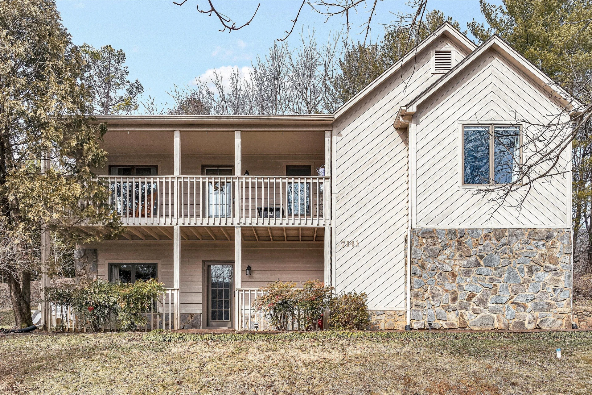 7141 Bent Mountain RD