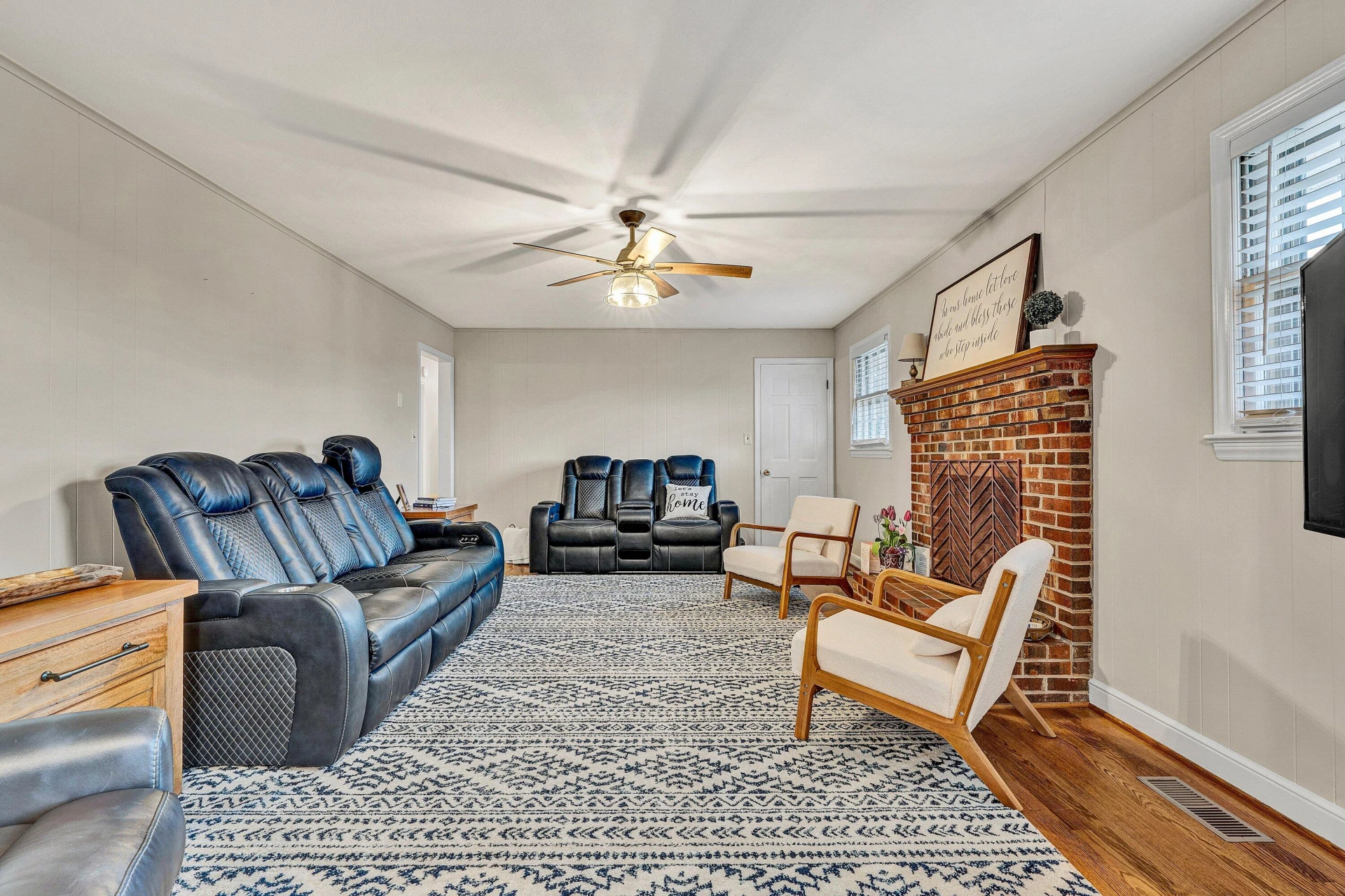 4544 Rosecrest RD - Photo 16