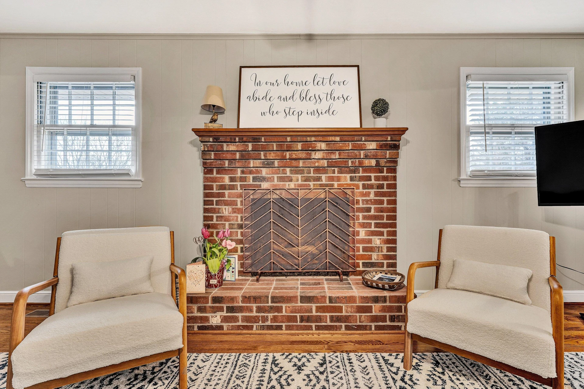 4544 Rosecrest RD - Photo 18