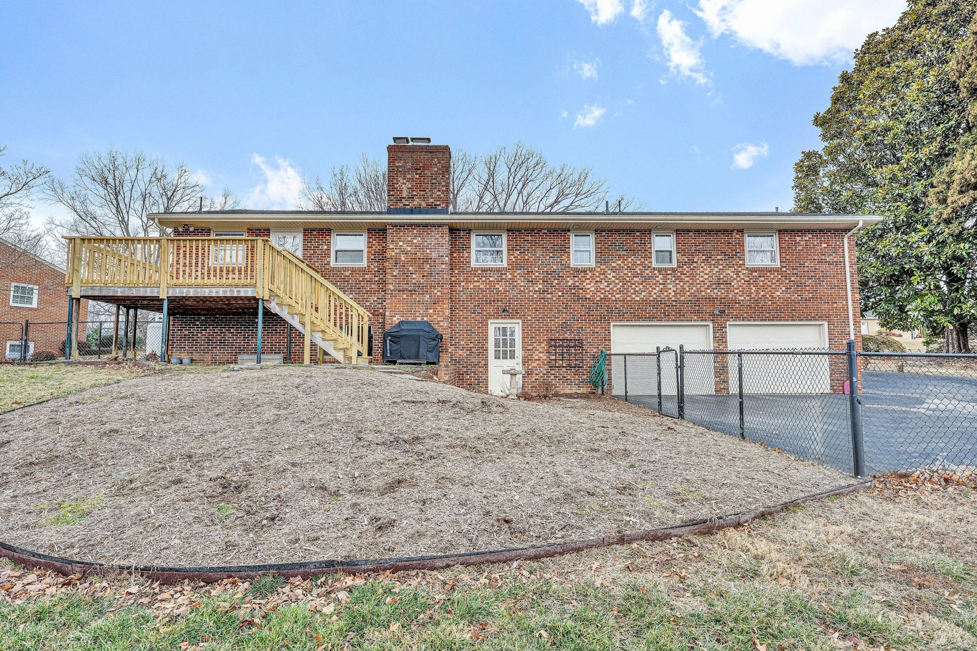 4544 Rosecrest RD - Photo 37