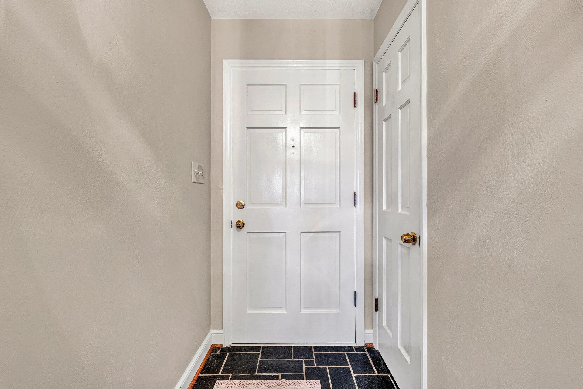 4544 Rosecrest RD - Photo 6