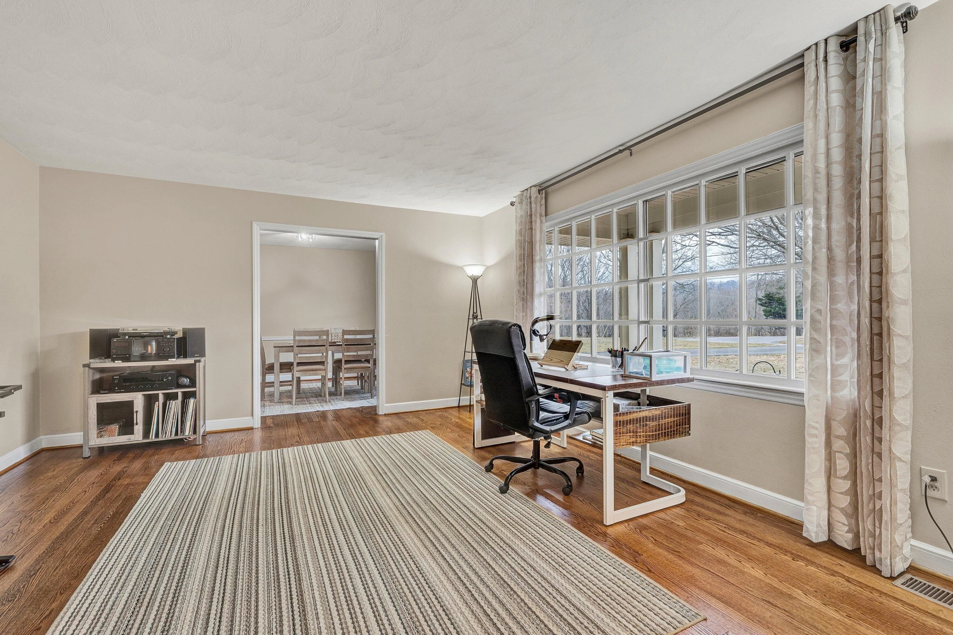 4544 Rosecrest RD - Photo 7