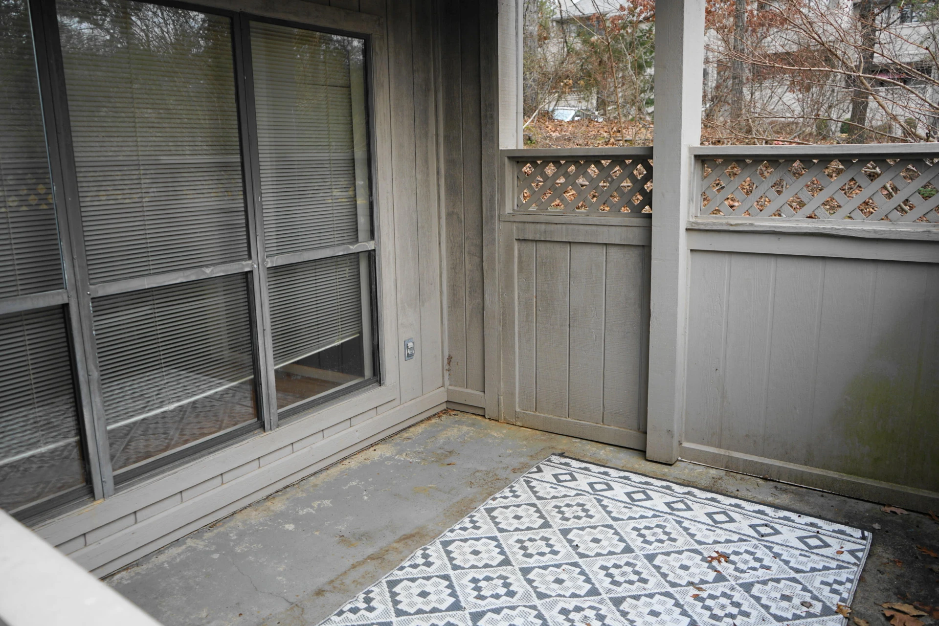 7116 Pine CT SW - Photo 2