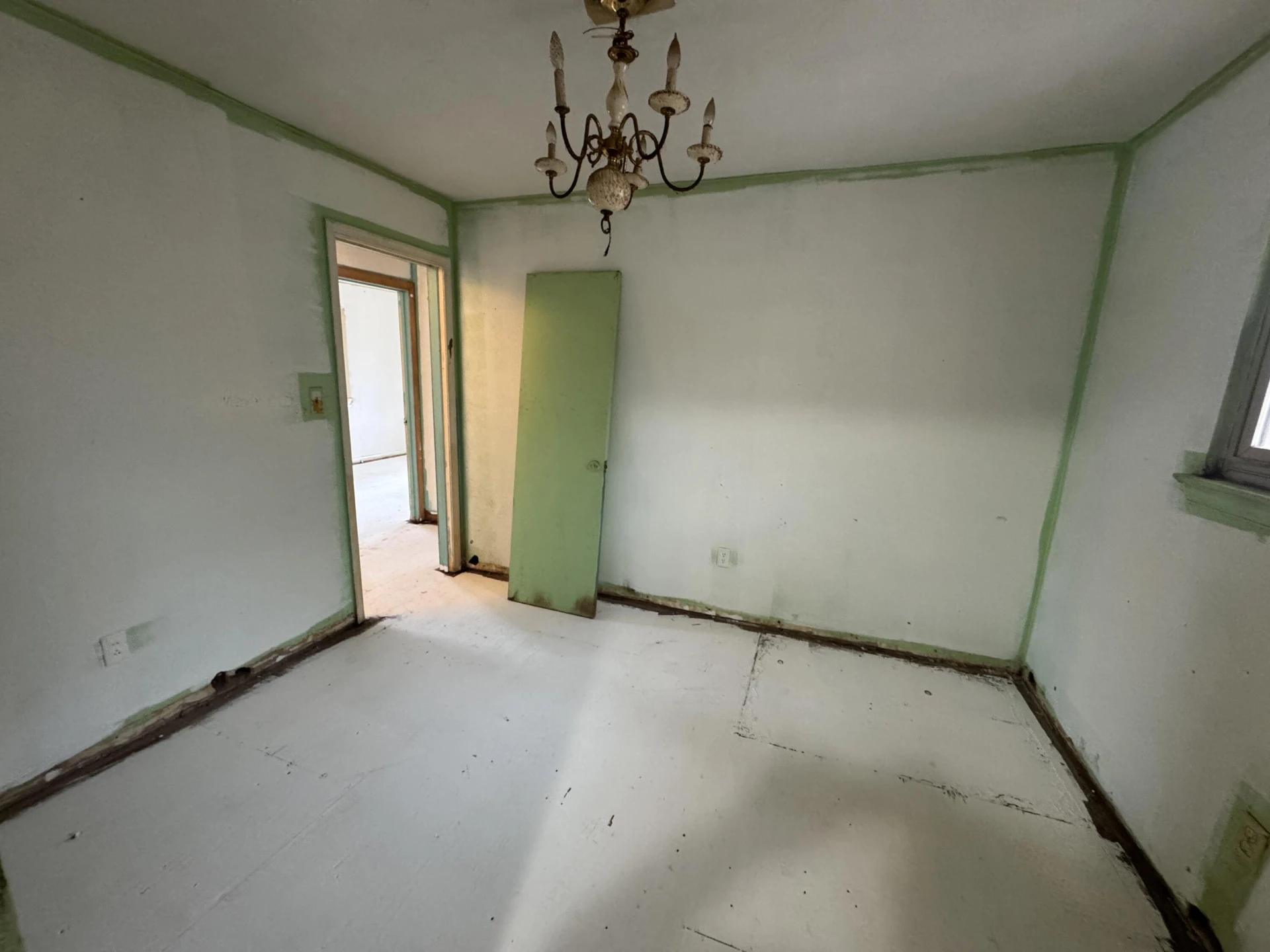 3809 Woodleigh RD NW - Photo 4