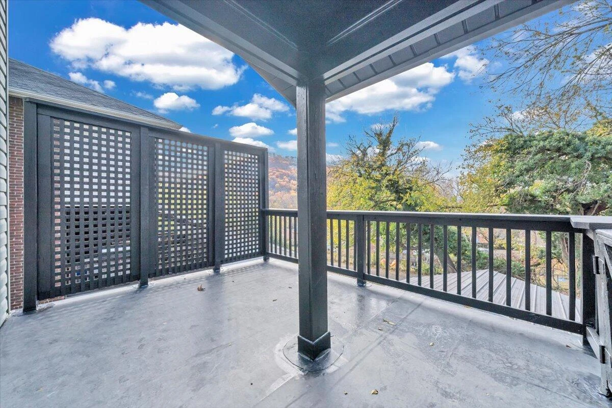 1509 7Th ST SE - Photo 5