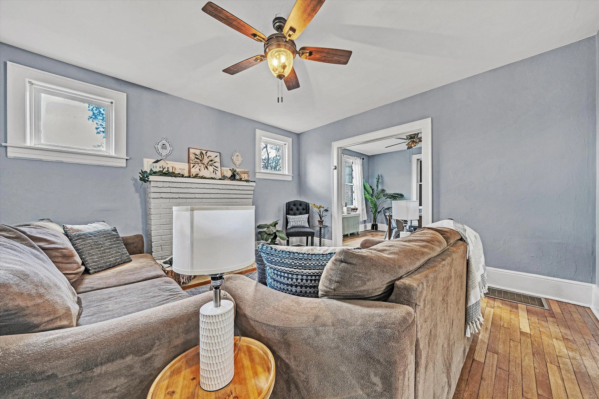 2126 Colgate ST NE - Photo 10