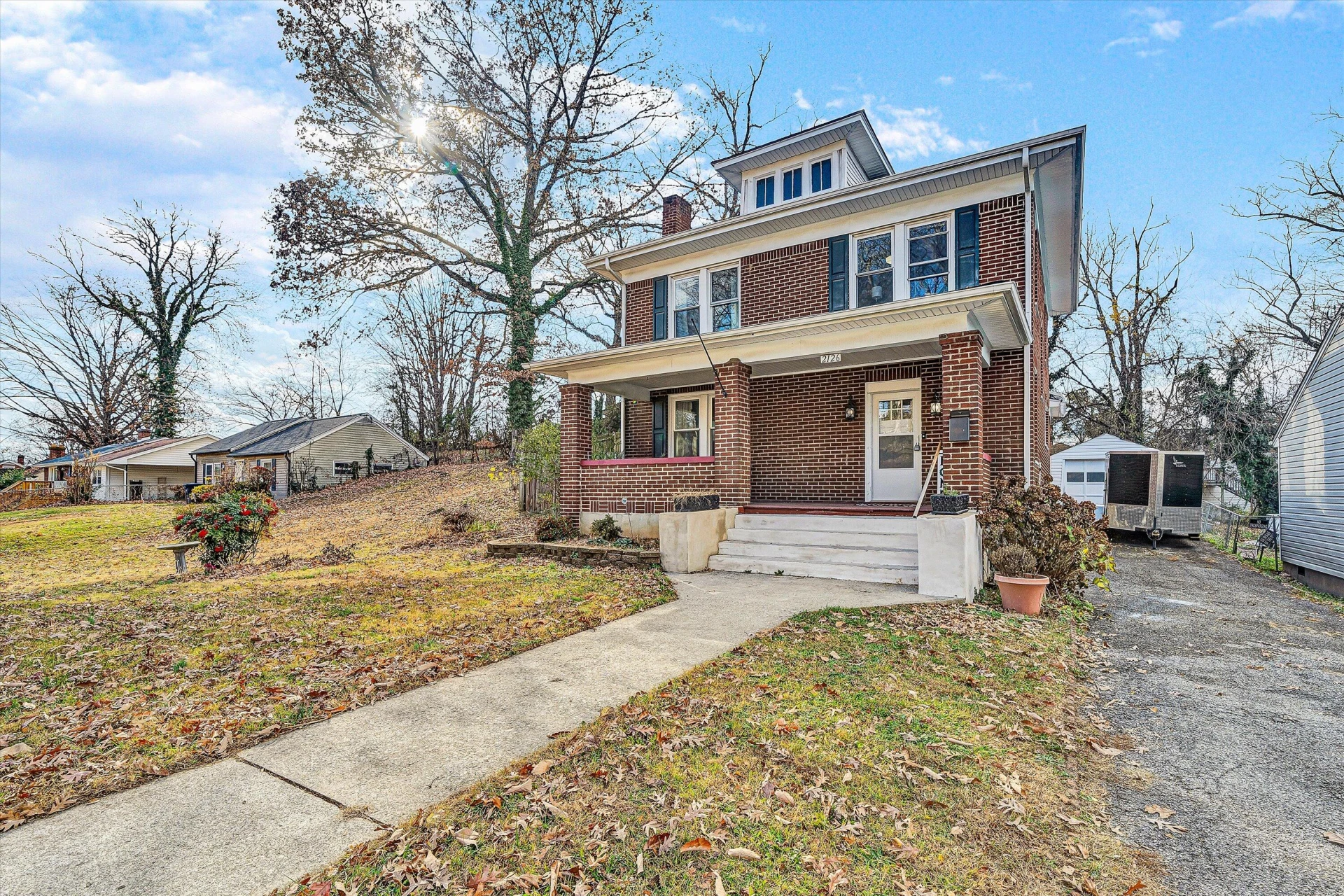 2126 Colgate ST NE - Photo 2