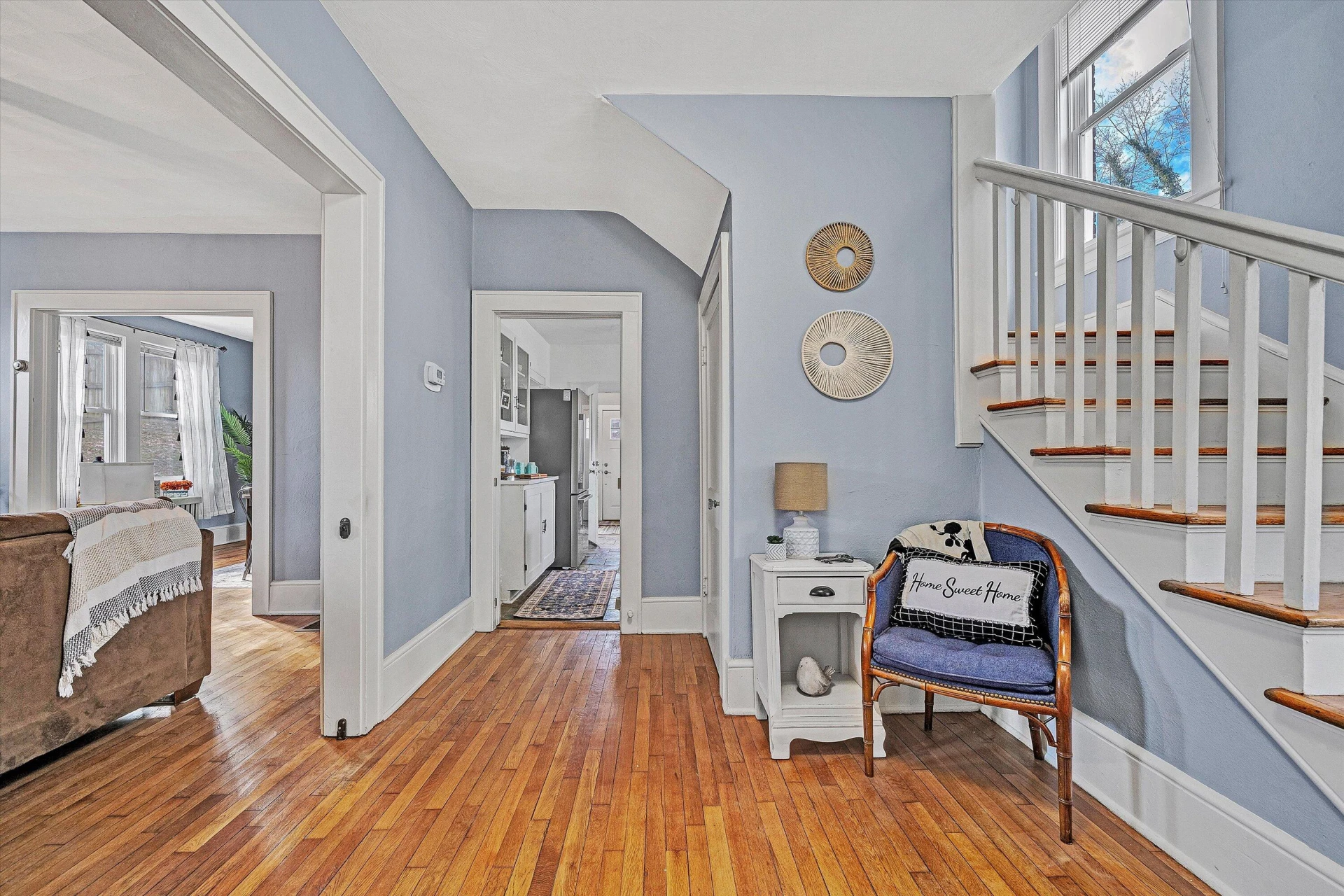 2126 Colgate ST NE - Photo 6