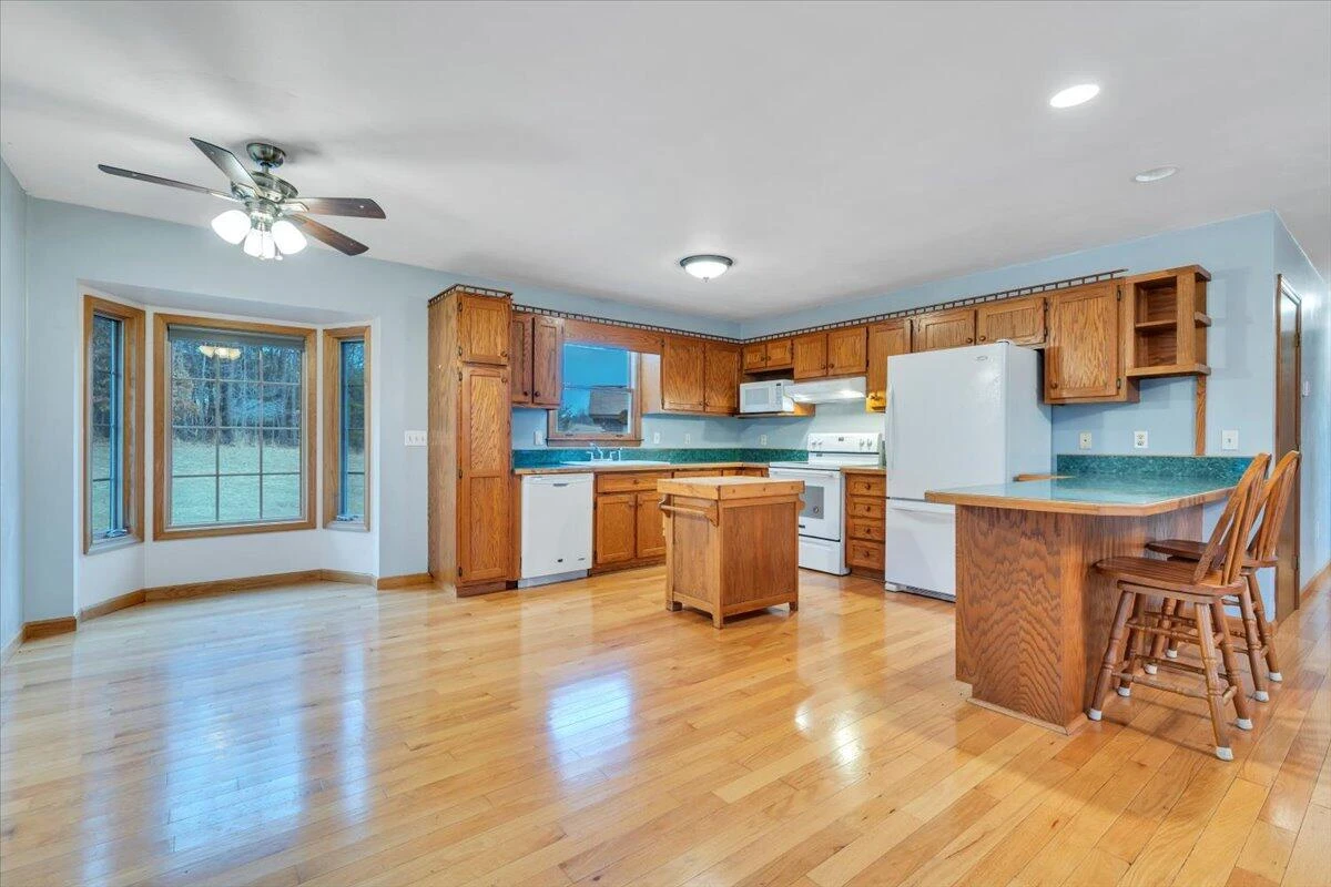 355 Dillards Hill RD - Photo 11