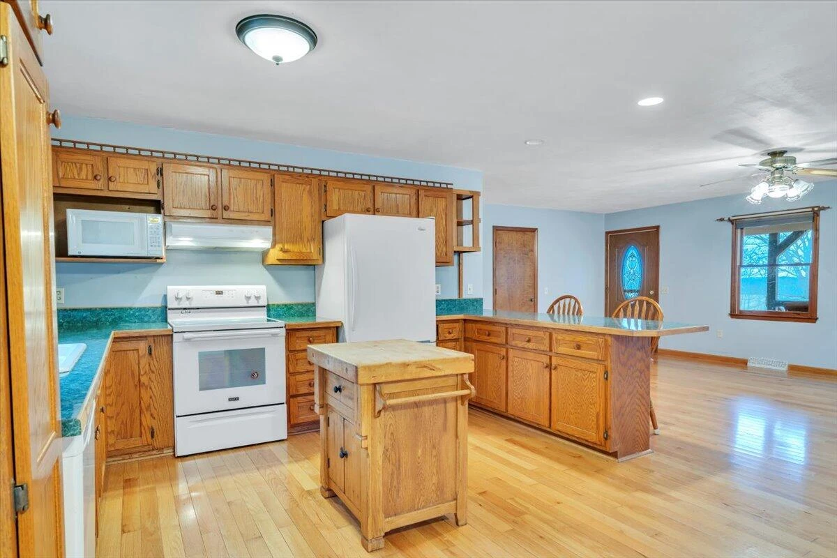 355 Dillards Hill RD - Photo 17