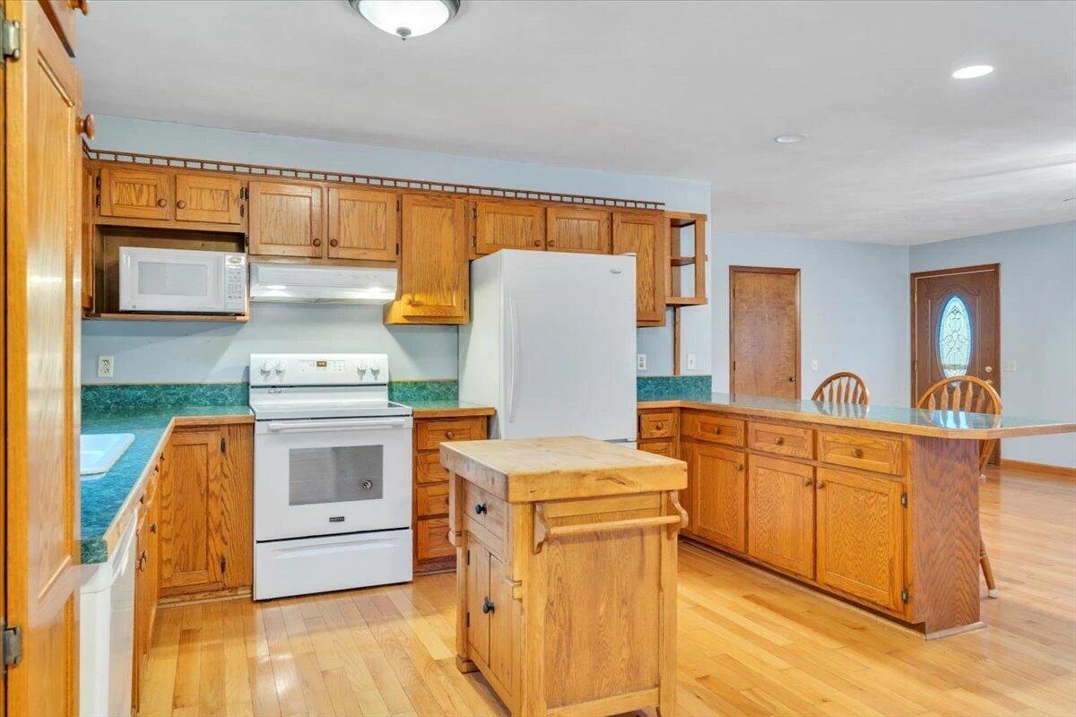 355 Dillards Hill RD - Photo 18