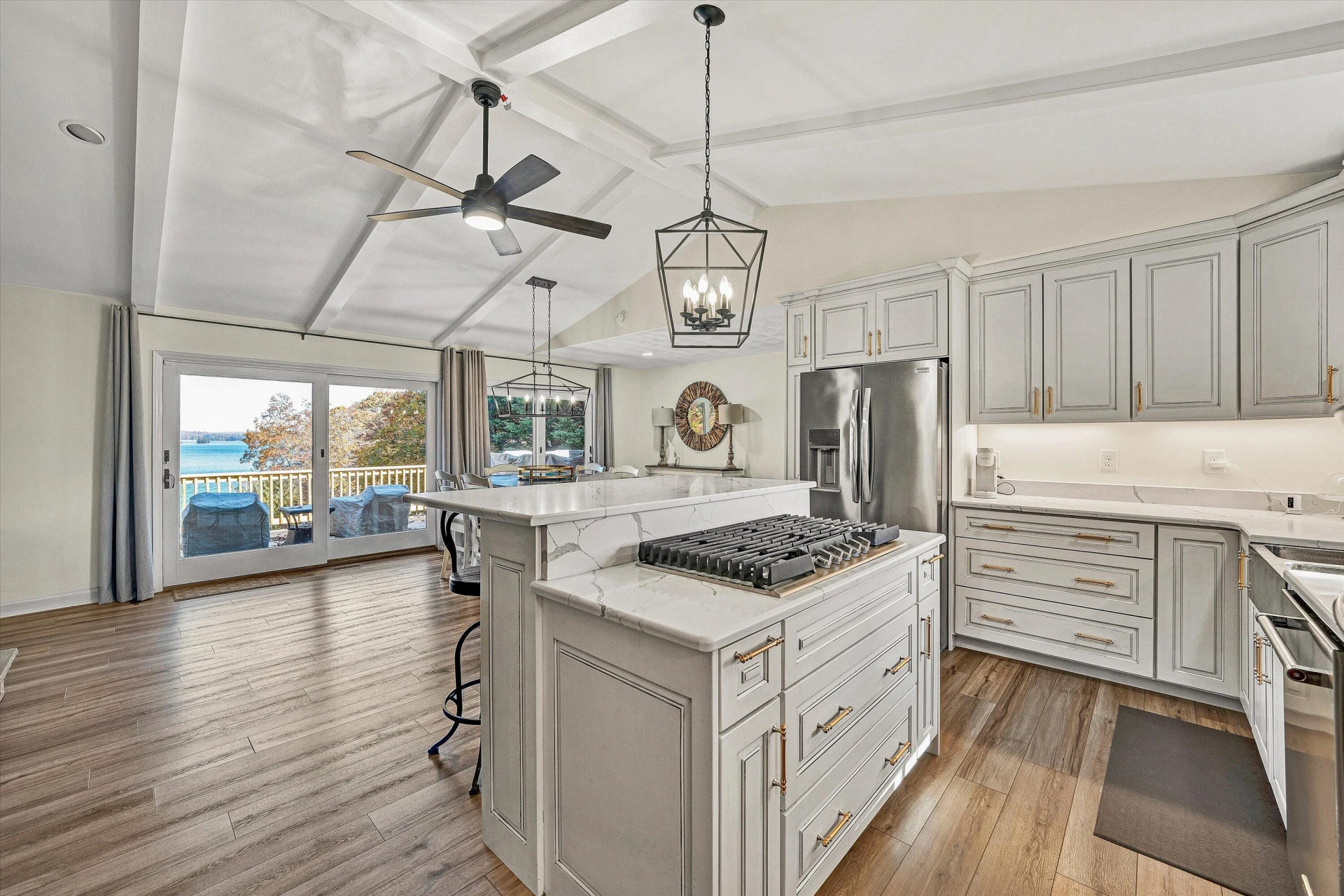 6347 Scruggs RD - Photo 10