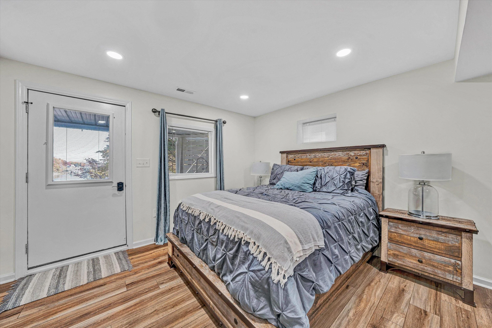 6347 Scruggs RD - Photo 34