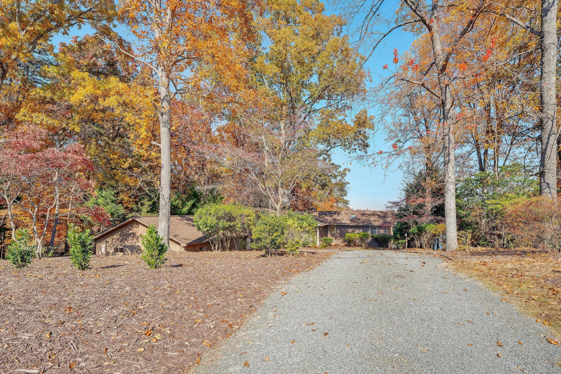 6347 Scruggs RD - Photo 63