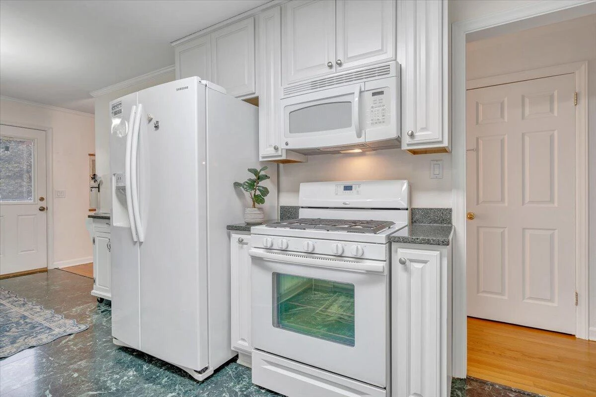 5033 Youngwood DR NW - Photo 24