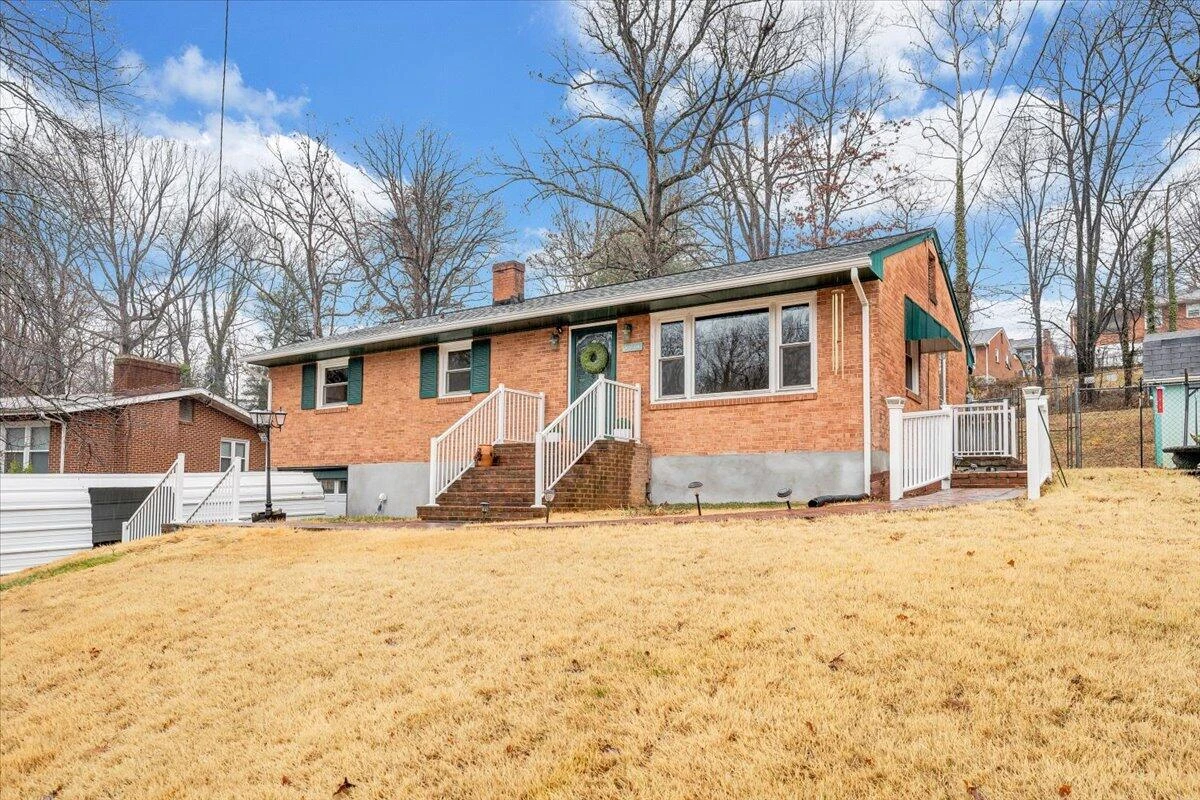 5033 Youngwood DR NW - Photo 46