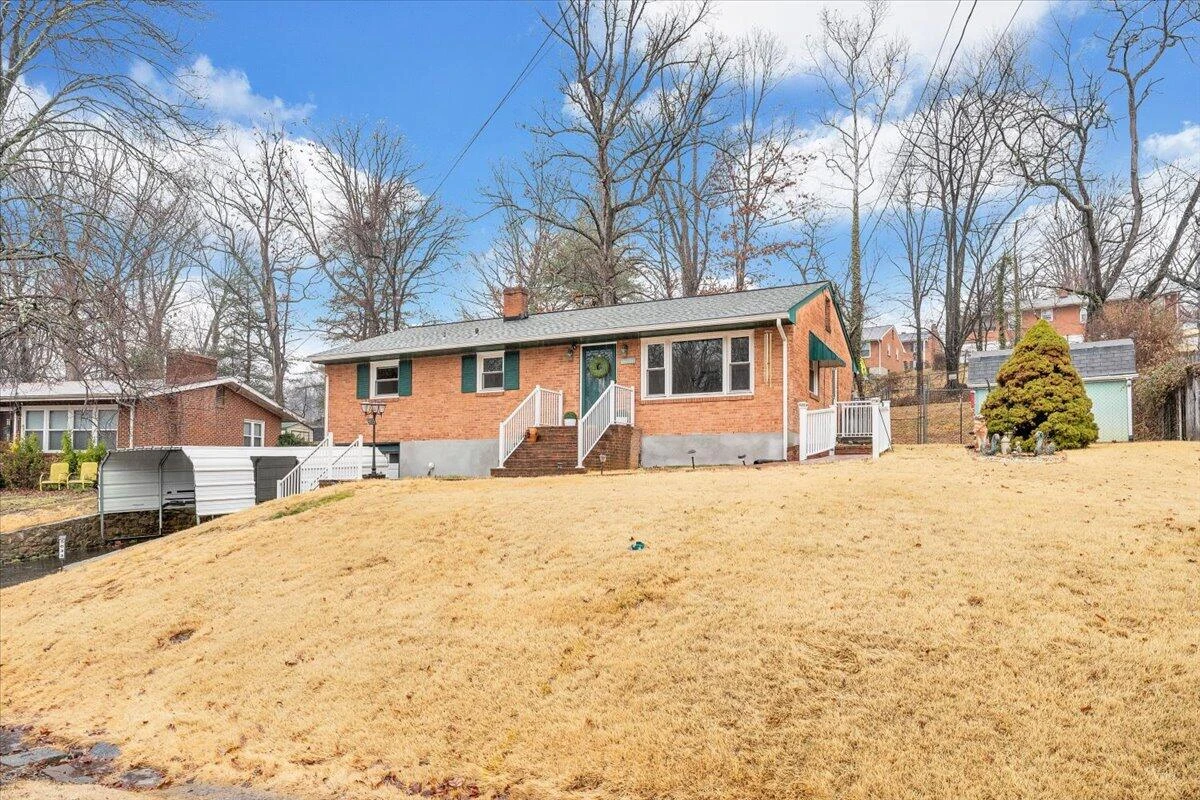5033 Youngwood DR NW - Photo 47
