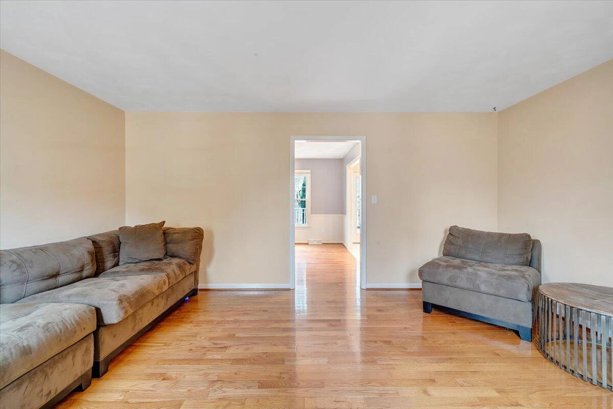 302 Ivy LN - Photo 12