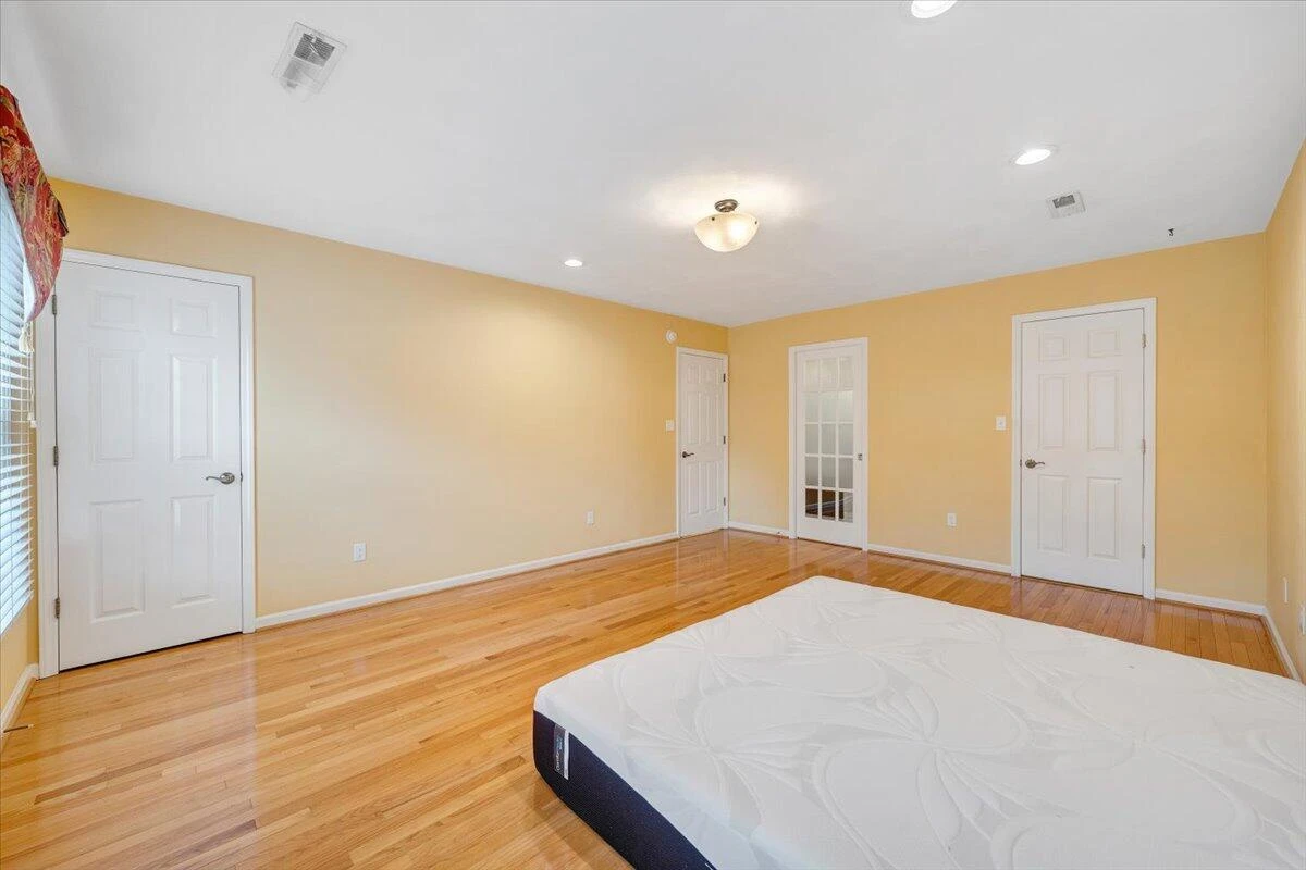 302 Ivy LN - Photo 39