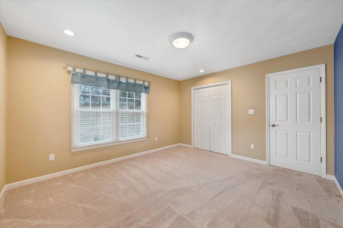 302 Ivy LN - Photo 47