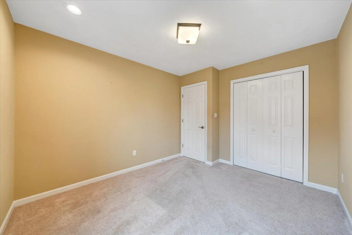 302 Ivy LN - Photo 53