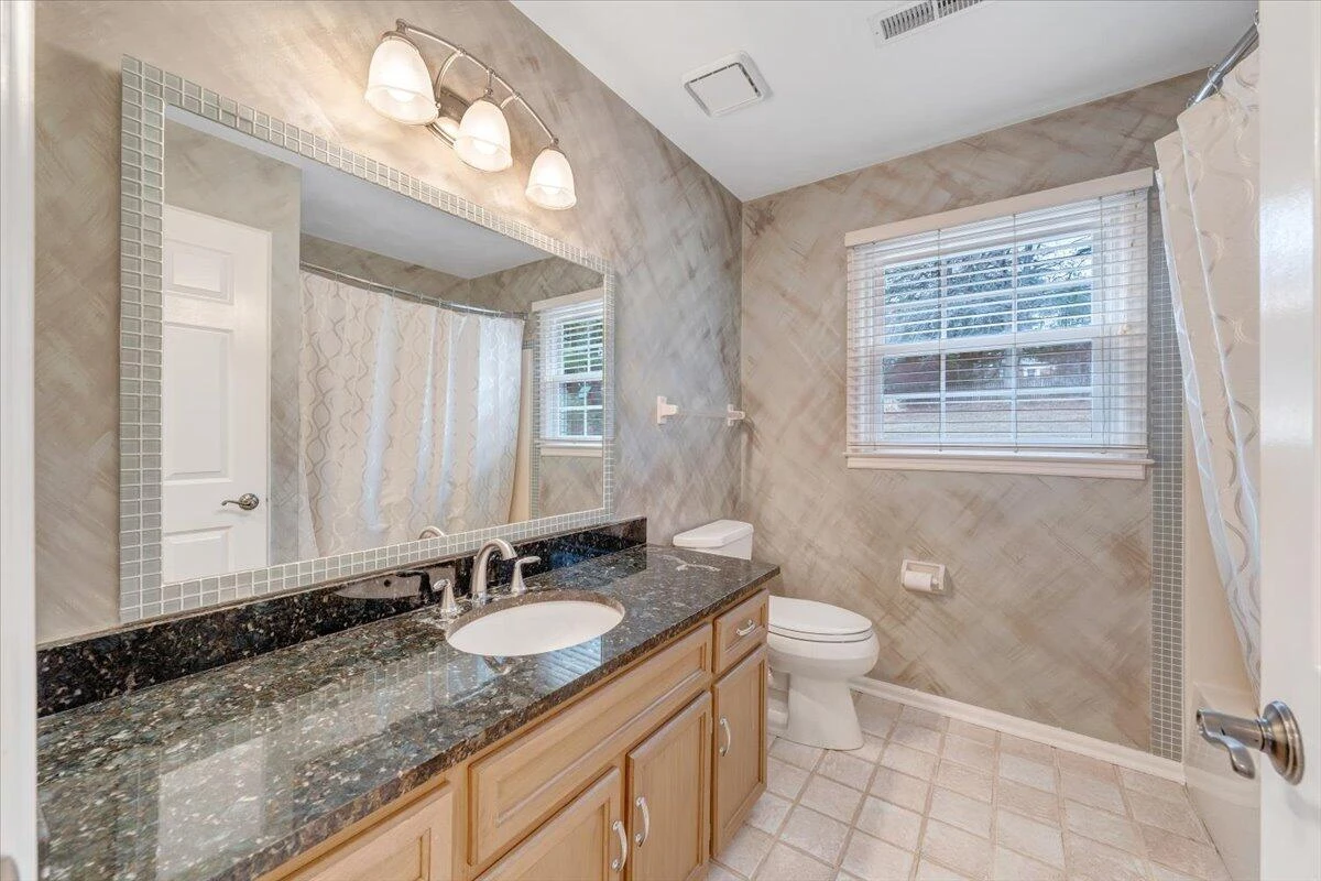 302 Ivy LN - Photo 54