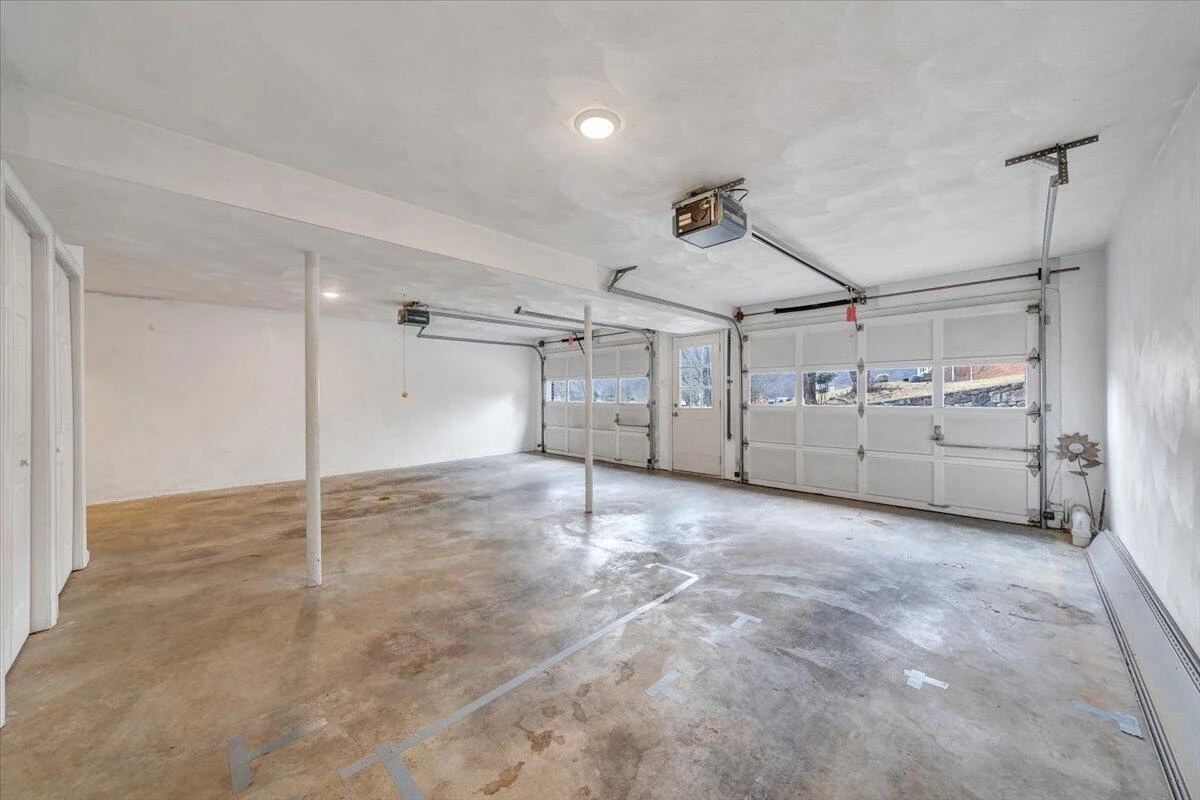 302 Ivy LN - Photo 66