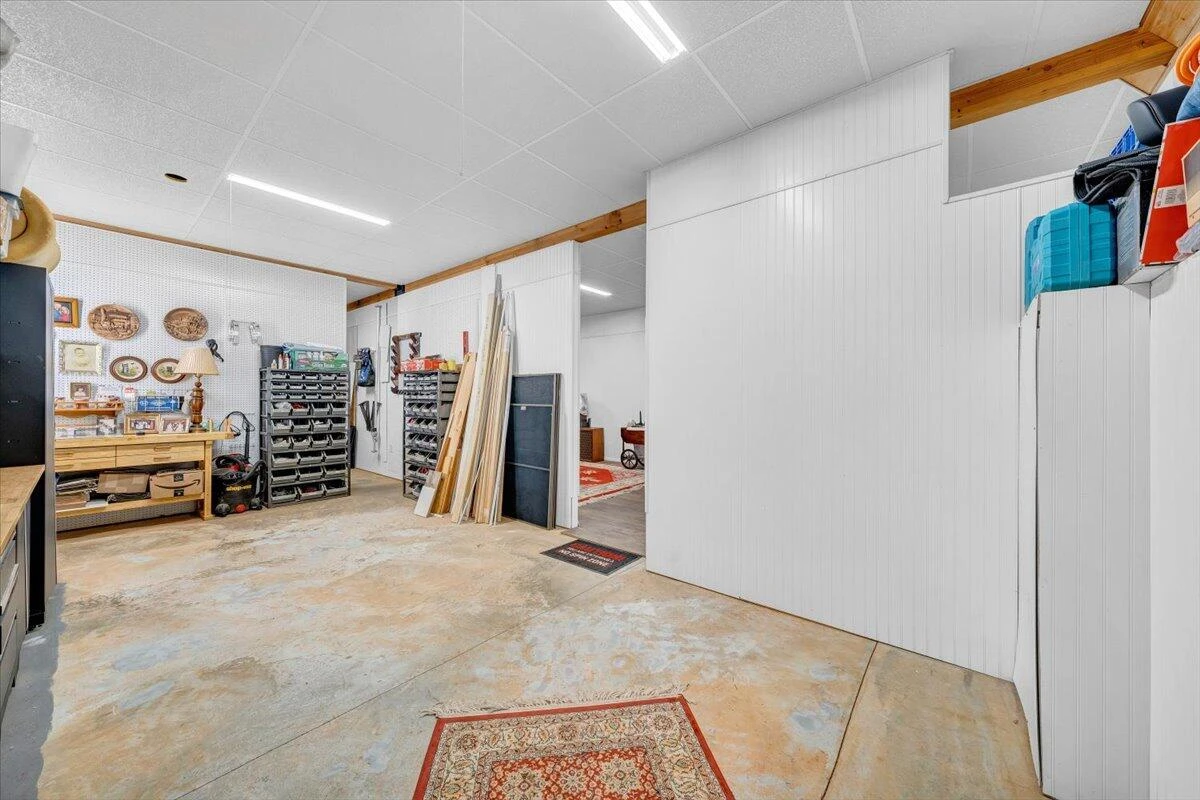840 Greenberry DR - Photo 69