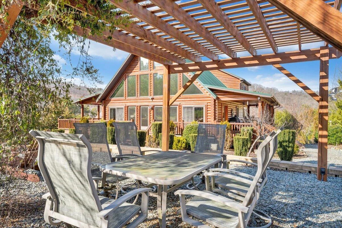 840 Greenberry DR - Photo 81