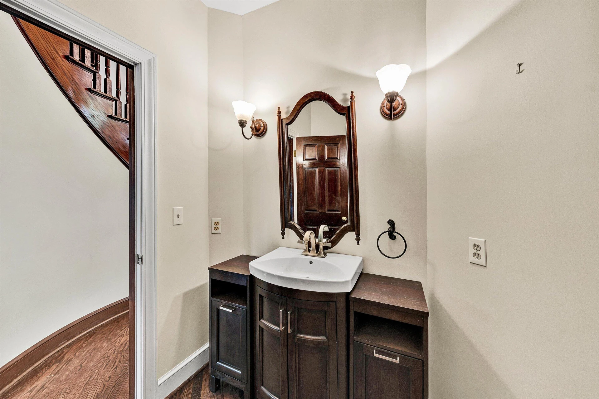 1624 Sunberry CIR - Photo 9