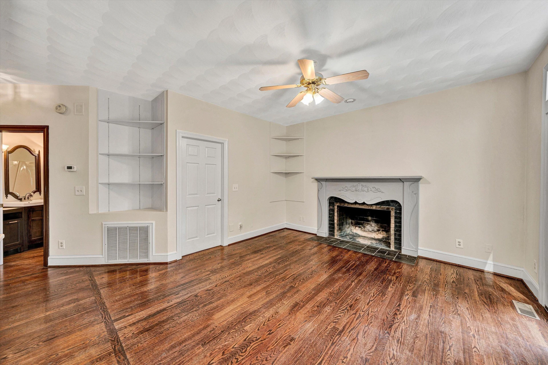 1624 Sunberry CIR - Photo 13