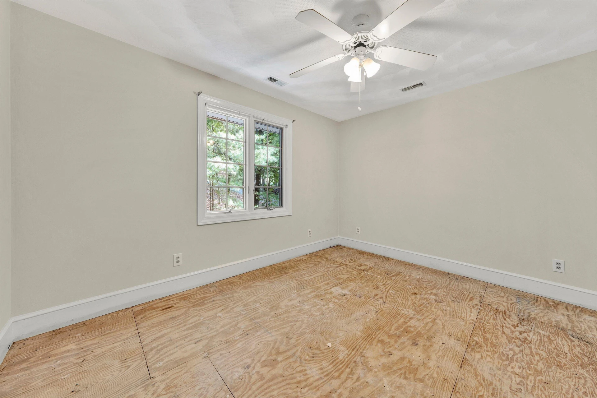 1624 Sunberry CIR - Photo 23