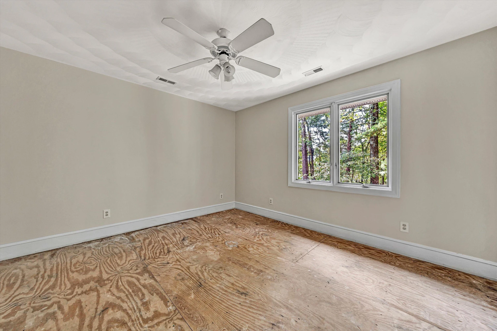 1624 Sunberry CIR - Photo 25