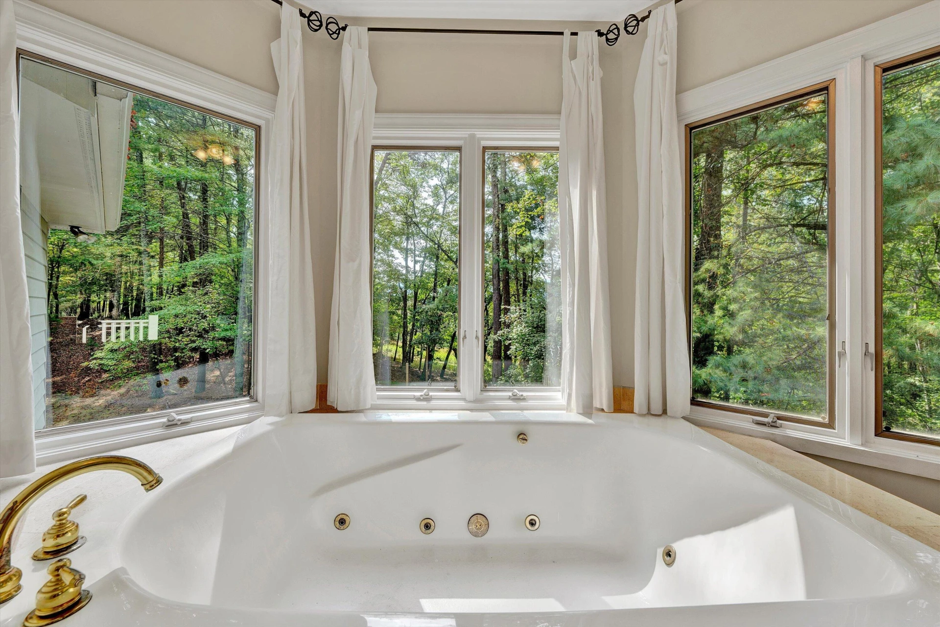 1624 Sunberry CIR - Photo 32