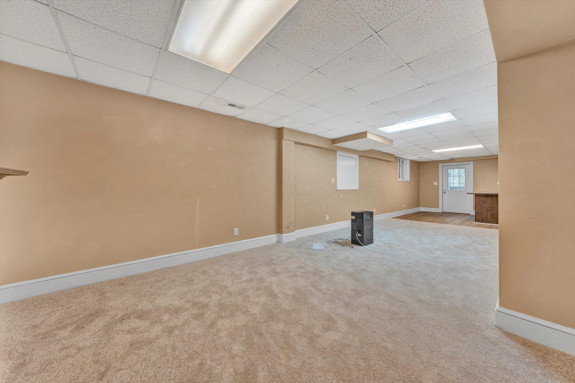 1624 Sunberry CIR - Photo 35