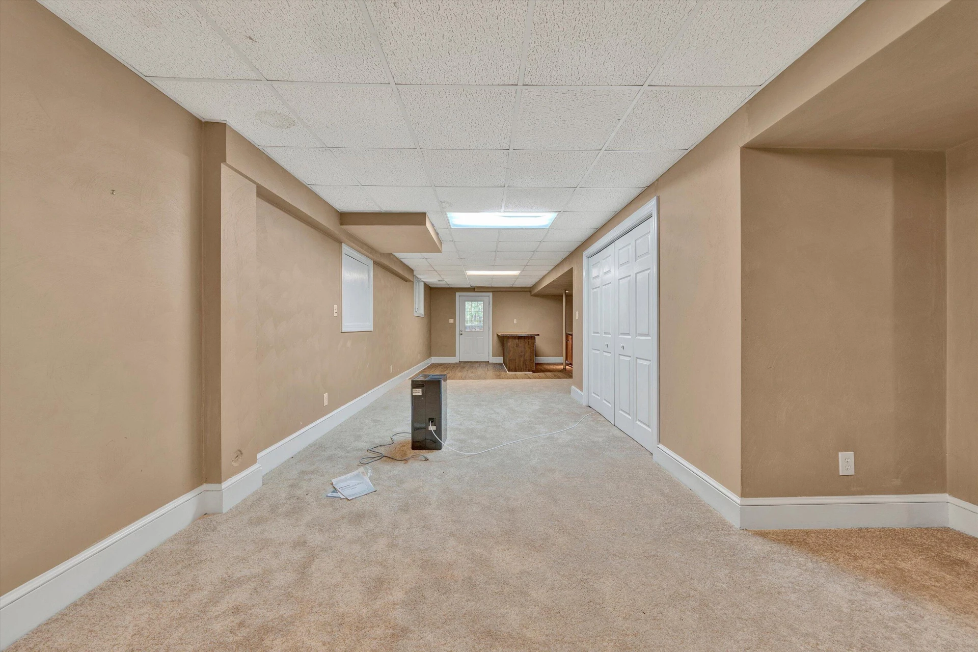 1624 Sunberry CIR - Photo 36