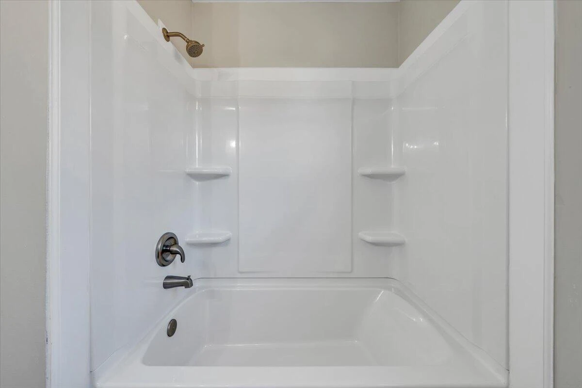 4639 Girard DR - Photo 23