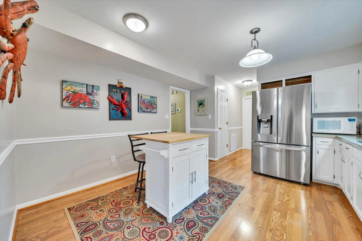 419 Rebecca LN - Photo 28