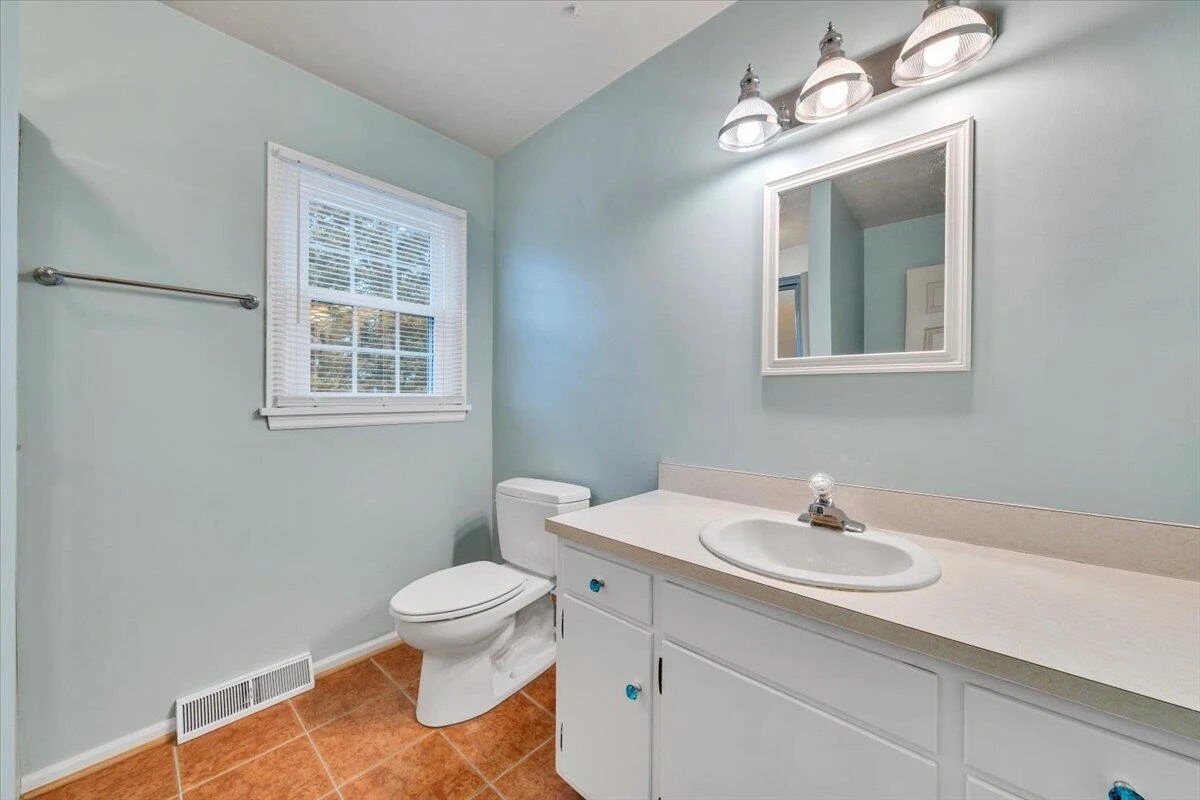 419 Rebecca LN - Photo 42