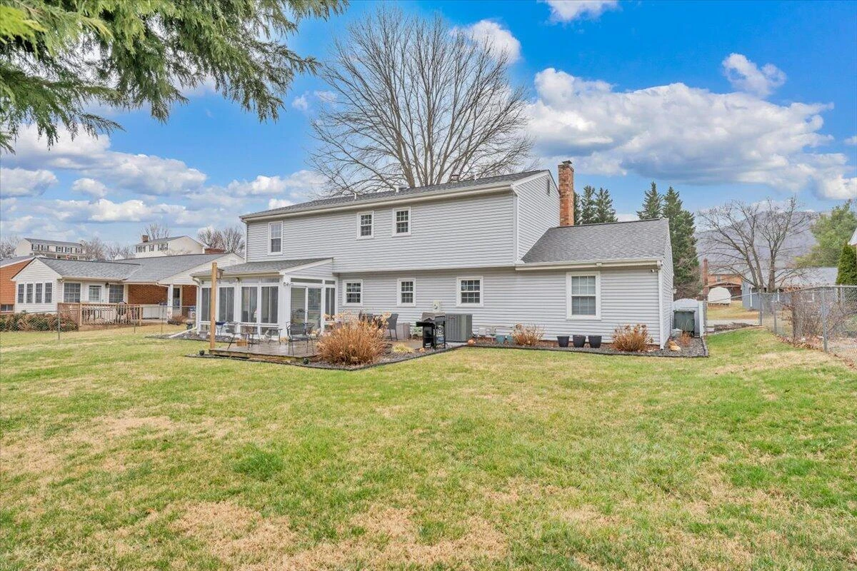 419 Rebecca LN - Photo 56