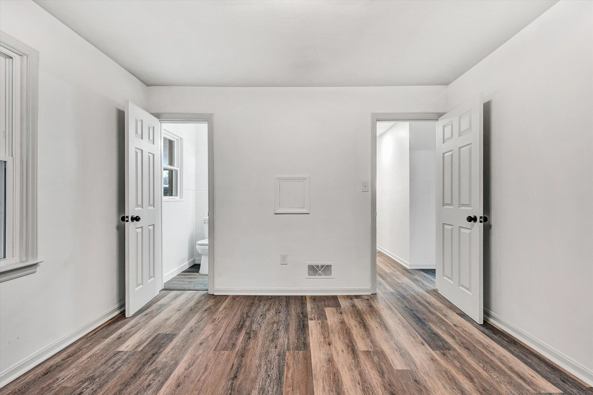 5401 Warwood DR - Photo 23