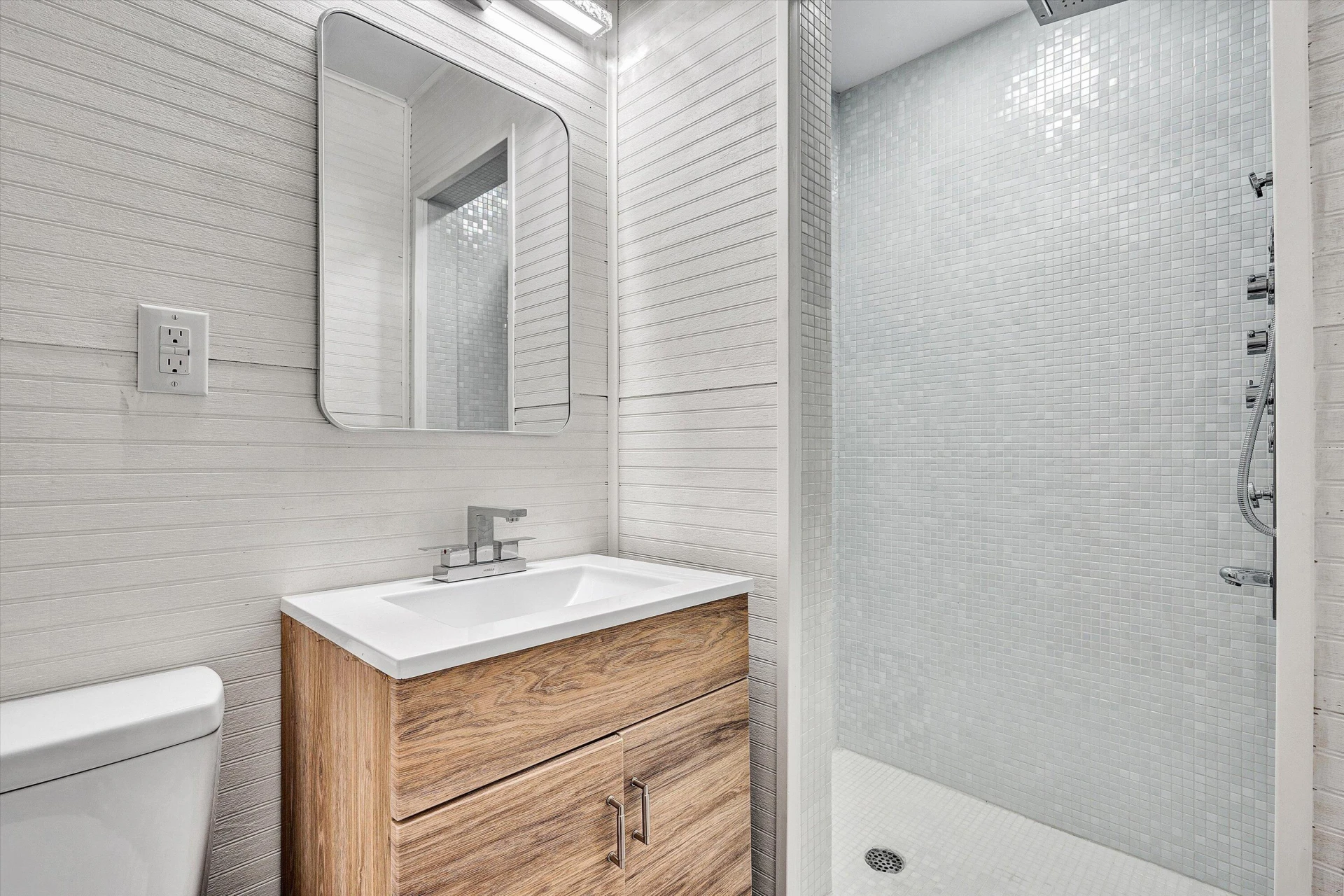 5401 Warwood DR - Photo 24