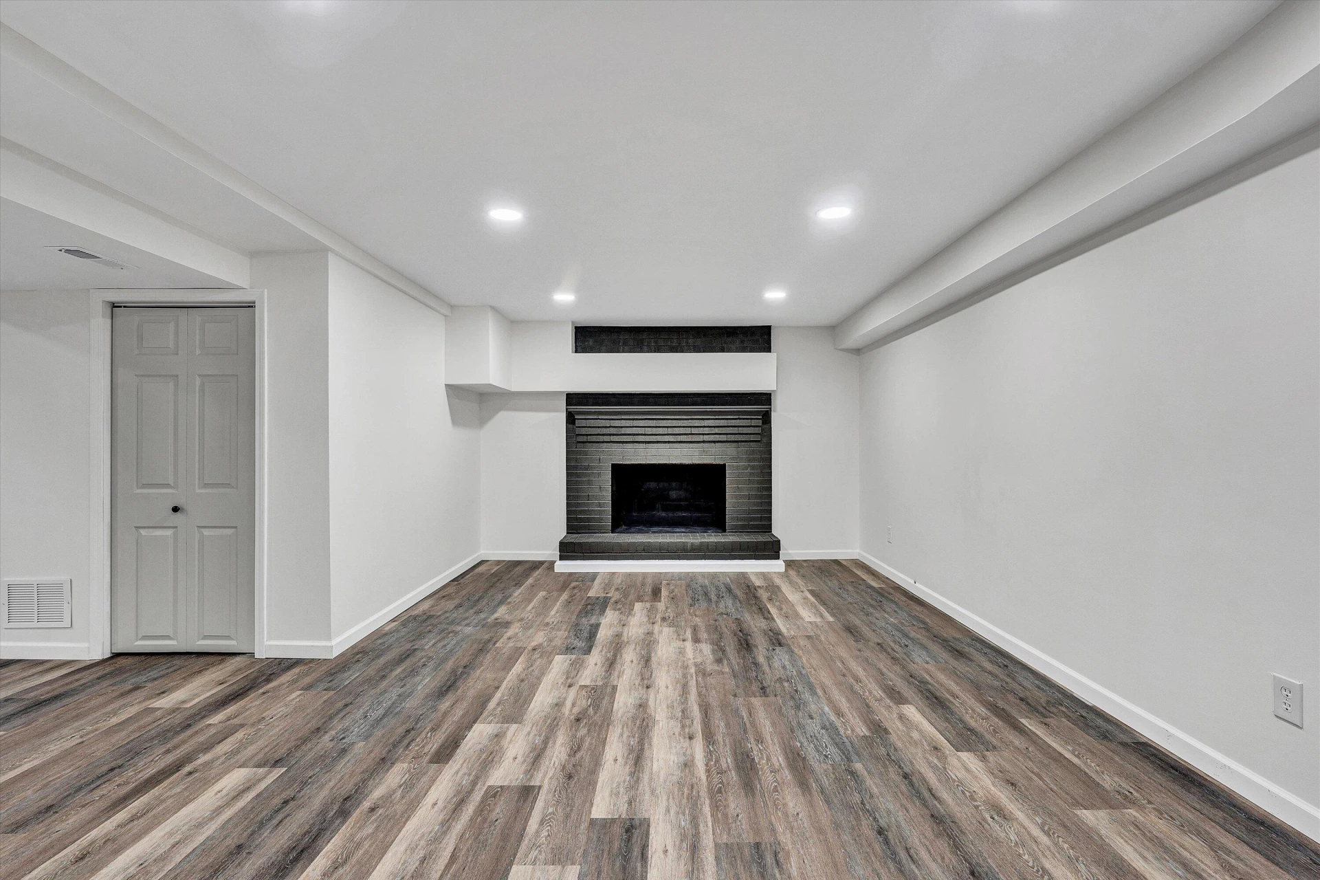 5401 Warwood DR - Photo 33