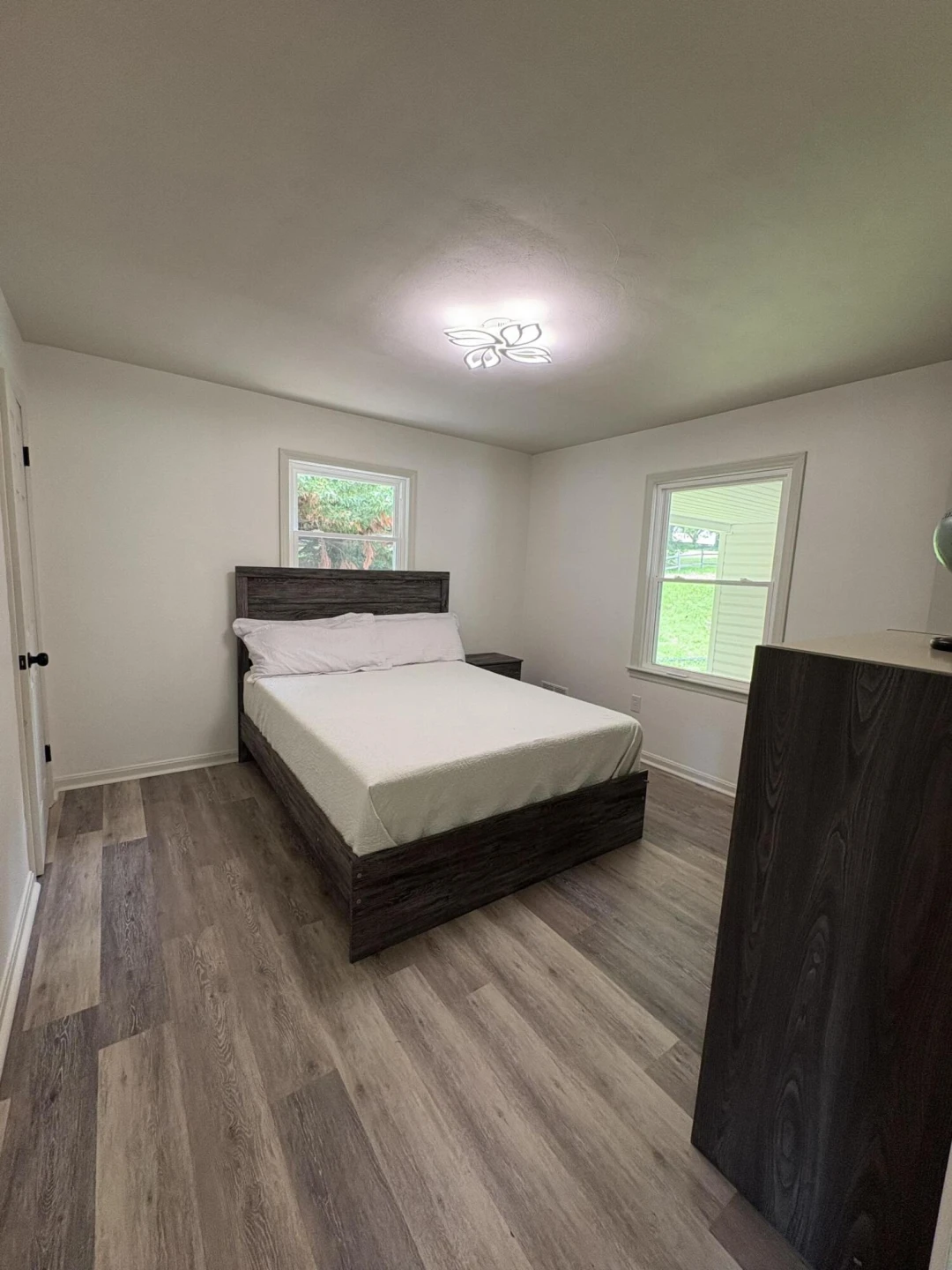 5401 Warwood DR - Photo 32
