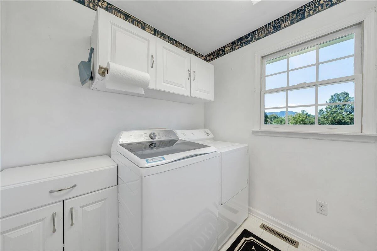 3991 Green Level RD - Photo 13