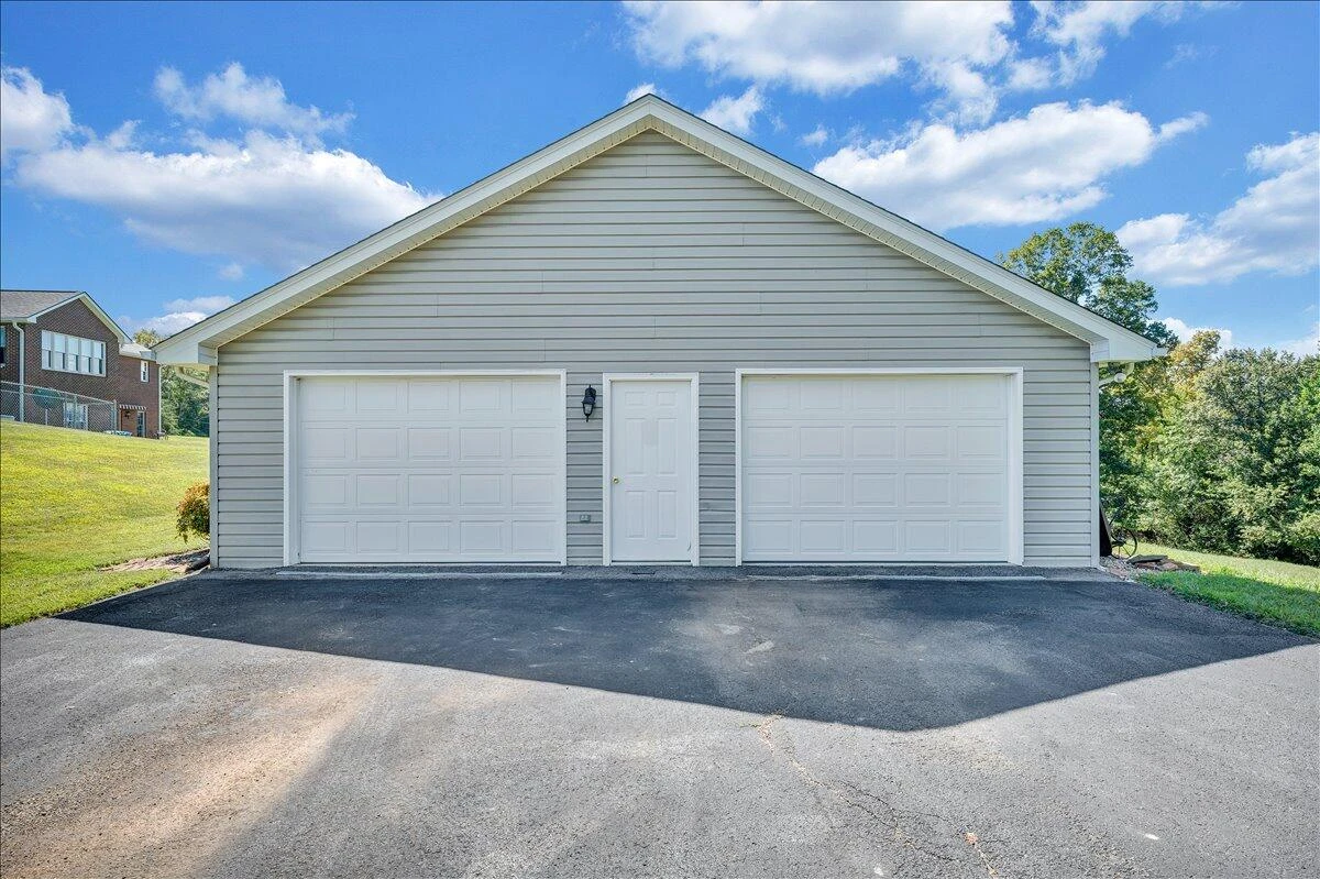 3991 Green Level RD - Photo 31